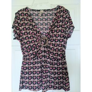 Susan Lawrence short sleeve twisted buckled blouse top size M